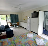 Tropical Palms Inn