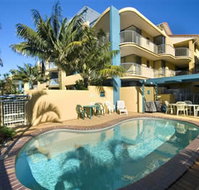 Surf Club Apartments