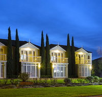 BEST WESTERN Colonial Village Motel - 2032 Olympic Games