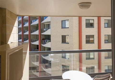 Mantra On Northbourne - 2032 Olympic Games 8