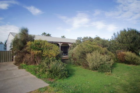 Coastal Cottage - 2032 Olympic Games 79