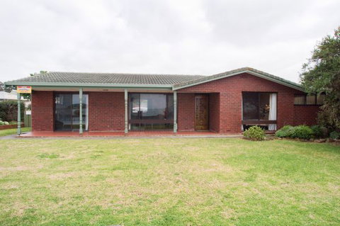 Coastal Cottage - 2032 Olympic Games 59