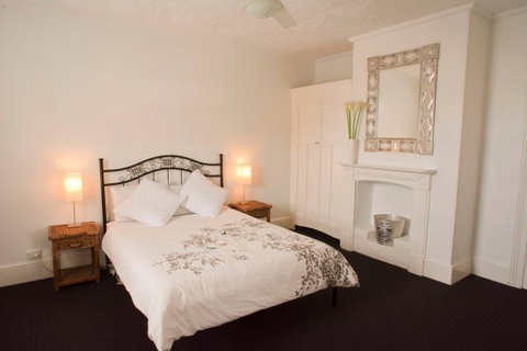 Coastal Cottage - 2032 Olympic Games 14