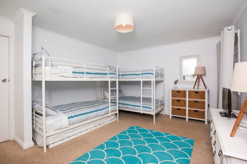 Coastal Cottage - 2032 Olympic Games 92