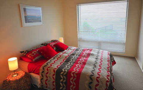 Coastal Cottage - 2032 Olympic Games 54