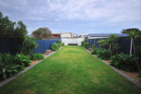 Coastal Cottage - 2032 Olympic Games 58