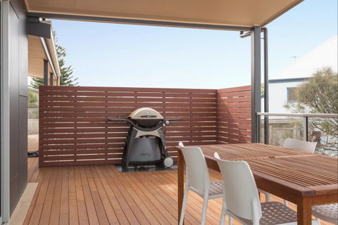 Coastal Cottage - 2032 Olympic Games 75