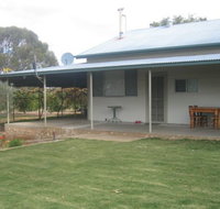 Gilgens Country River Retreat