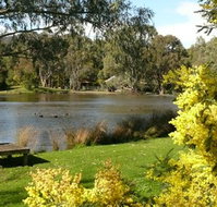 The Burrow at Wombat Bend Bed and Breakfast