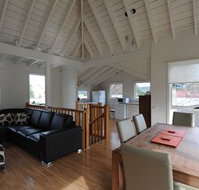 Rocket House Apollo Bay - 2032 Olympic Games