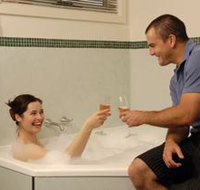Adelaide Shores Resort