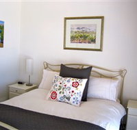 ArtWine Cottages - 2032 Olympic Games