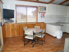Edithburgh Caravan Park - 2032 Olympic Games 1