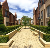 Majestic Old Lion Apartments