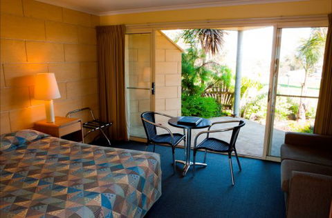 Portside Motel - 2032 Olympic Games 3
