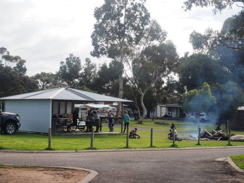 Murray Bridge Marina Camping And Caravan Park - 2032 Olympic Games 5