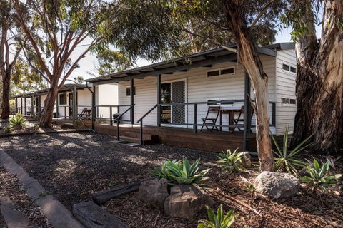 Murray Bridge Marina Camping And Caravan Park - 2032 Olympic Games 9
