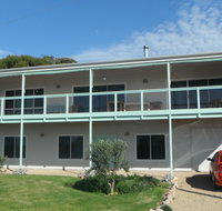 Pine Lodge