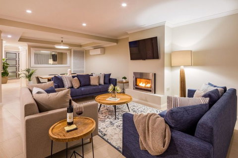 Azure Holiday House - 2032 Olympic Games 5