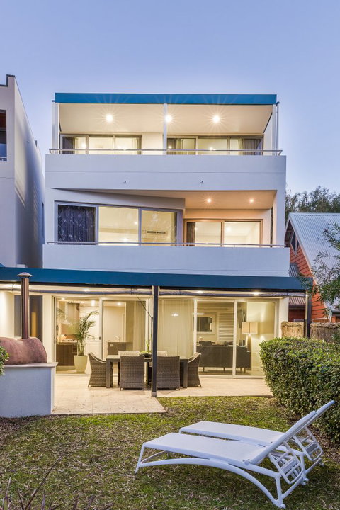 Azure Holiday House - 2032 Olympic Games 8