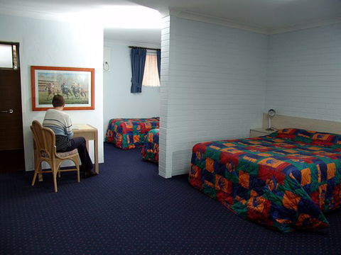 NOAH'S Mid City Motor Inn - 2032 Olympic Games 3
