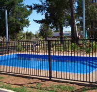 Silver Oaks Motel - 2032 Olympic Games