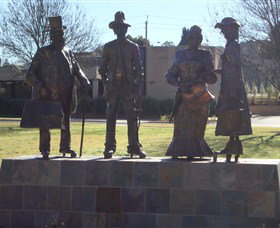 Dad, Dave, Mum And Mabel - 2032 Olympic Games 3