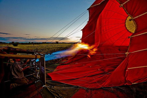 Early Morning Ballooning In Alice Springs - 2032 Olympic Games 5
