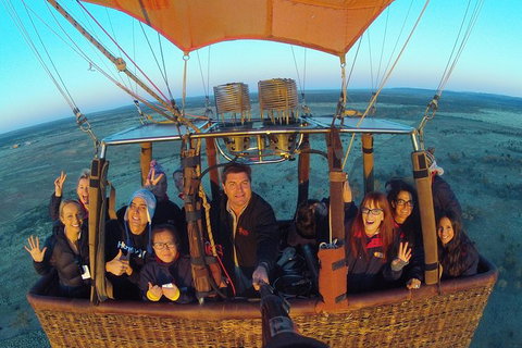 Early Morning Ballooning In Alice Springs - 2032 Olympic Games 3