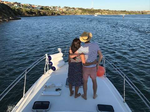 Cruising The  Swan River In At Sunset With Boutique Cruise - 2032 Olympic Games 2