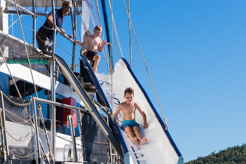 Day Sail The Whitsunday Islands On Atlantic Clipper From Airlie Beach - 2032 Olympic Games 7