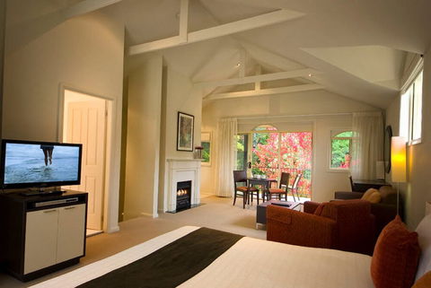 Falls Mountain Retreat - 2032 Olympic Games 4