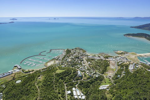 Peninsula Airlie Beach - 2032 Olympic Games 0