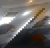 Penguin Seaside Motel - 2032 Olympic Games