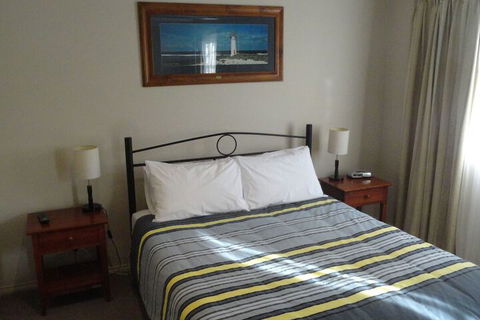 Victoria Lodge Motor Inn & Apartments - 2032 Olympic Games 5