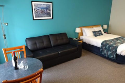 Victoria Lodge Motor Inn & Apartments - 2032 Olympic Games 0