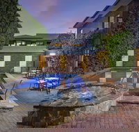 Adelaide Inn - 2032 Olympic Games