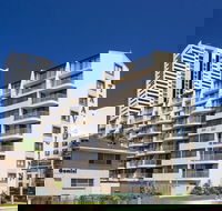 Broadbeach Travel Inn Apartments - 2032 Olympic Games