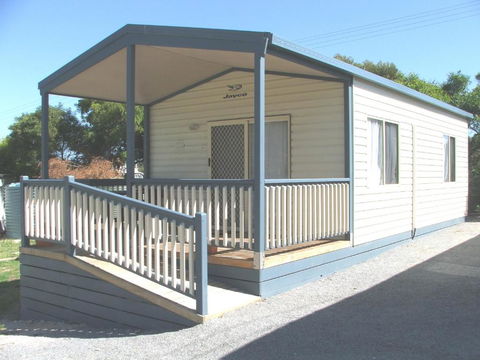 Elliston Waterloo Bay Tourist Park - 2032 Olympic Games 7