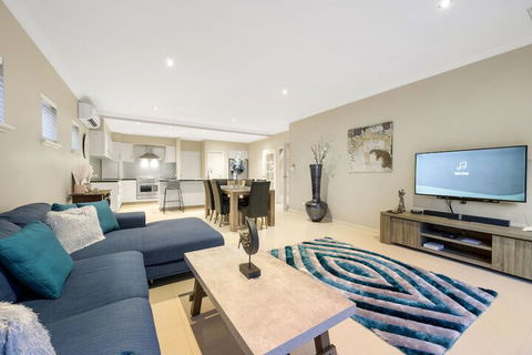 Sorrento Beach Manor - 2032 Olympic Games 7