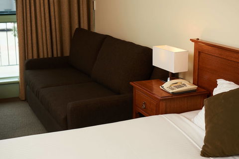 Mt Buller Chalet Hotel & Suites - 2032 Olympic Games 5