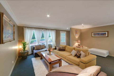 Mountainside B&B - 2032 Olympic Games 6