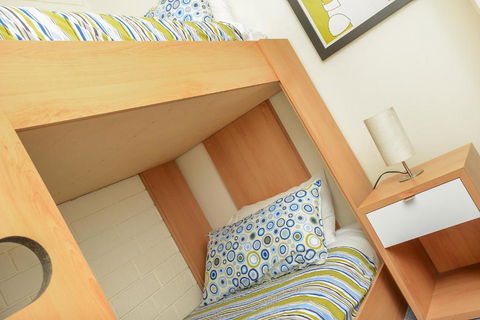 South Seas Beachfront Apartments - 2032 Olympic Games 4