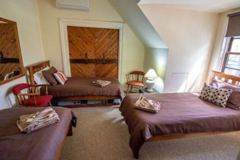 Gold Mine Guesthouse - 2032 Olympic Games 7