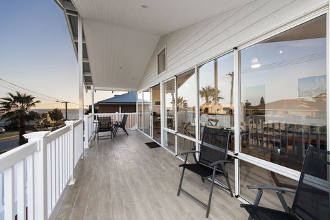 North Beach Bed And Breakfast - 2032 Olympic Games 6
