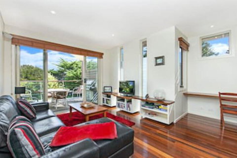 CASTWOOD VILLA No. 1 - 2032 Olympic Games 0