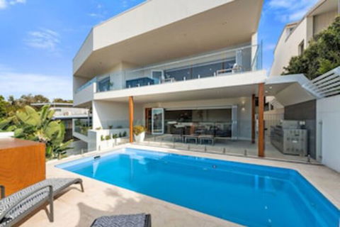 Ultimate Beach House - 2032 Olympic Games 0