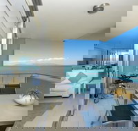 1 Bright Point Apartment 4201 - 2032 Olympic Games