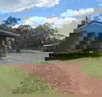 Just Red Wines Vineyard Cabins - 2032 Olympic Games