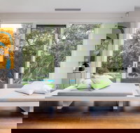 The Portsea Retreat - 2032 Olympic Games